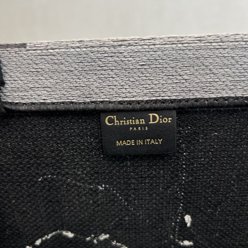 chr1st1an D10r shopping bags